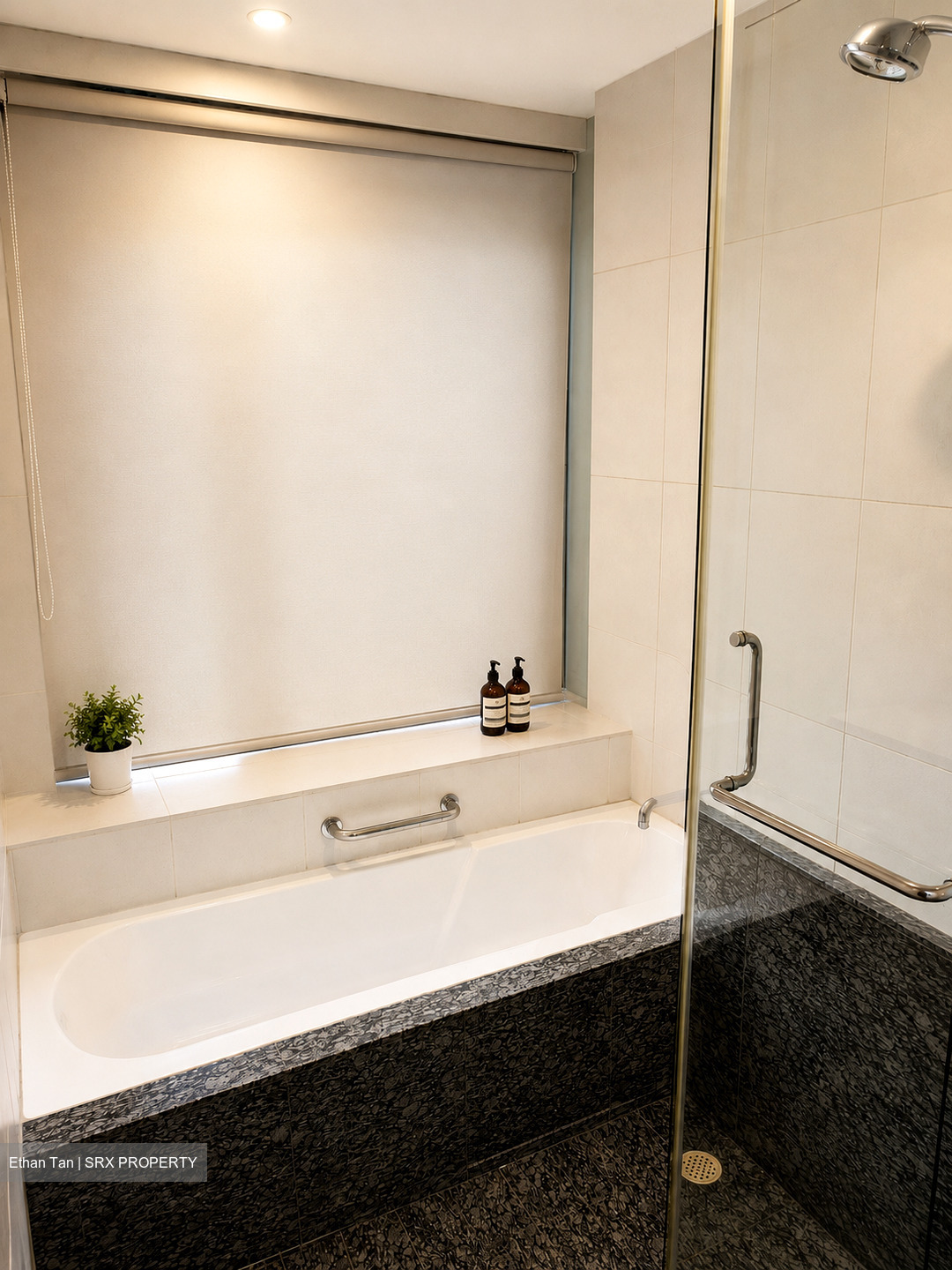 Casa Merah (D16), Apartment #558590801
